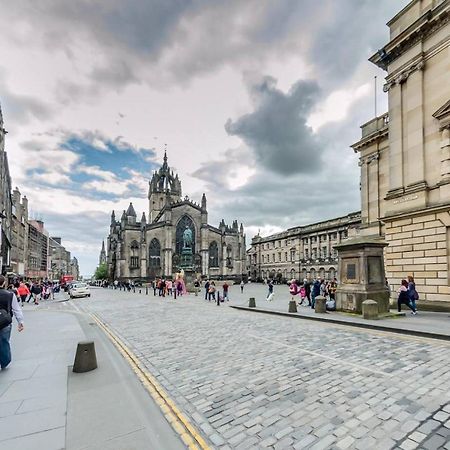 Altido Castle Terrace 3 Bedroom Apartment - Old Town Edinburgh Buitenkant foto